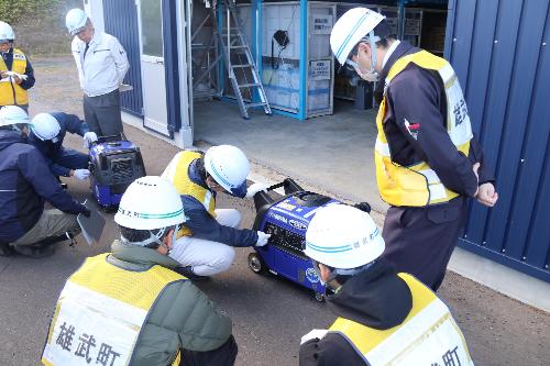 発電機