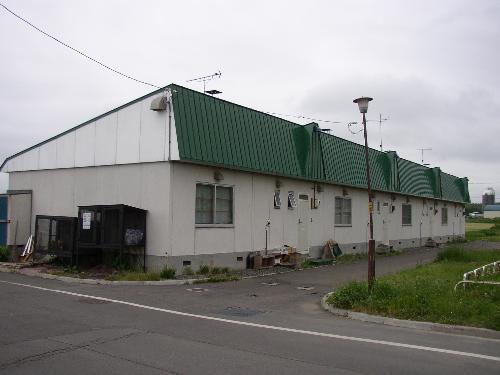 魚田団地外観